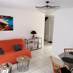 Maison Familliale Avec Jardin Villa