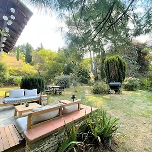 Pensión Logement A Dans Un Ecrin De Verdure *