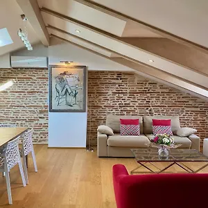 Appartement Les Toits Du Capitole - Loft De Standing 65 M2 - Parking En Option *