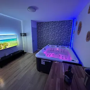 Apartment Privatespa Love Jacuzzi & Terrasse Privee