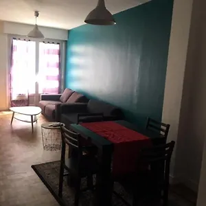 Avenue Jules Julien Apartment *