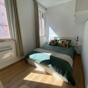 Apartment Le Petit Minimes Au Bord Du Canal Du Midi *