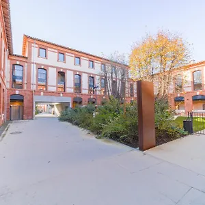 Montempo + Cite Internationale Aparthotel Tolosa