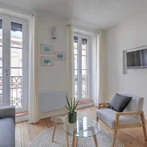아파트 La Maison D'henri *