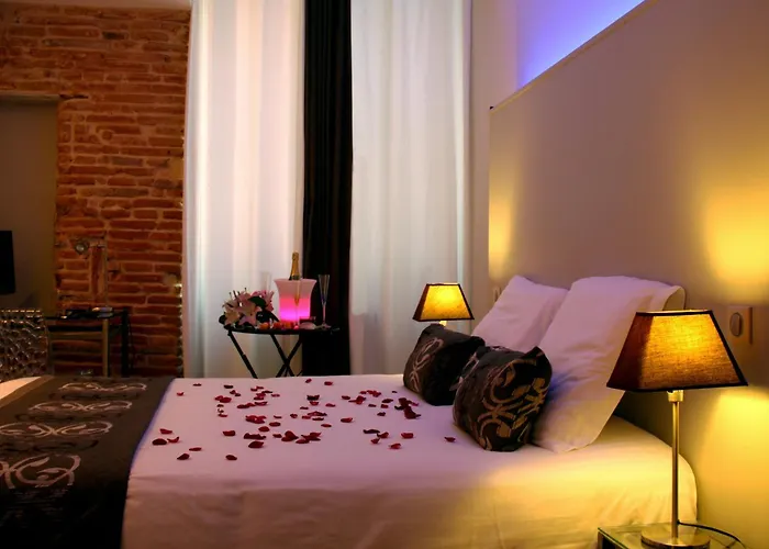 Фото Hotel Des Arts Тулуза