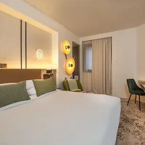 Pullman Centre Ramblas Hotel