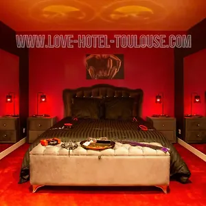 : Miroirs Appartement